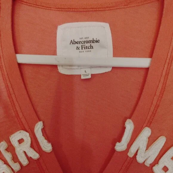 Abercrombie & Fitch Coral V-Neck Long Sleeved Vintage Girls Size Large - Picture 7 of 7